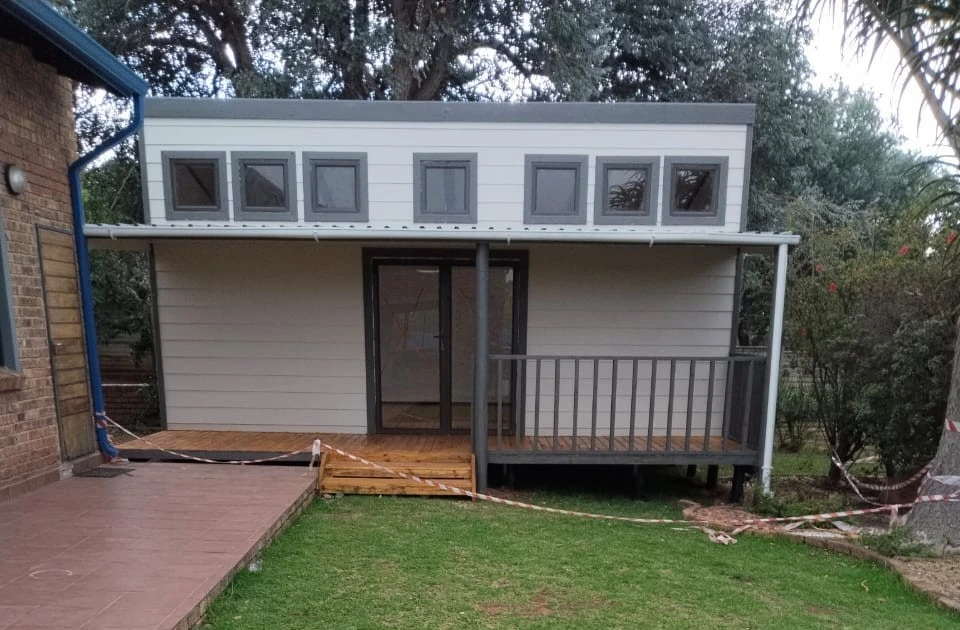 1 bedroom nutec house finishing example with ceiling and paint system